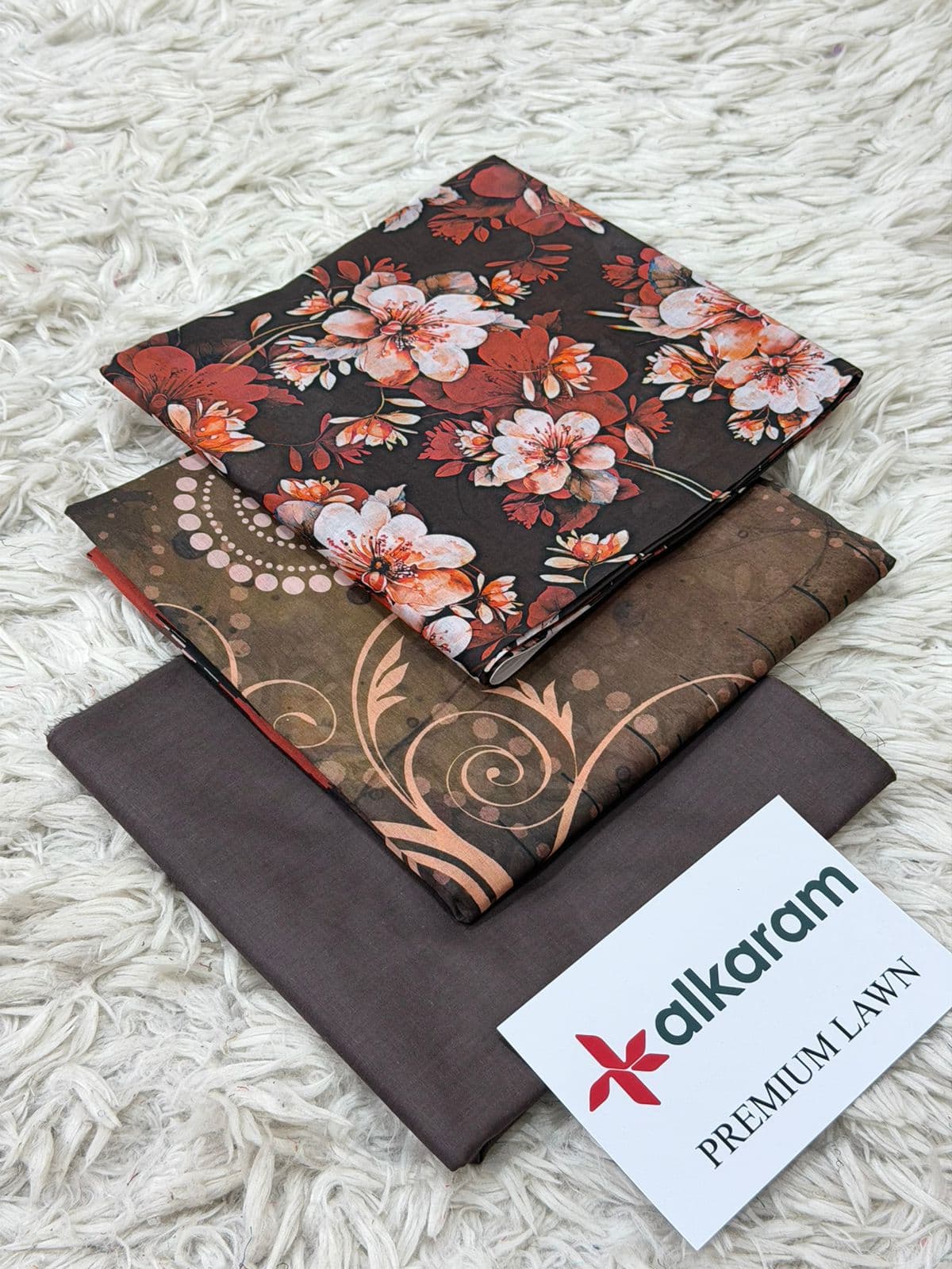 Alkaram Lawn