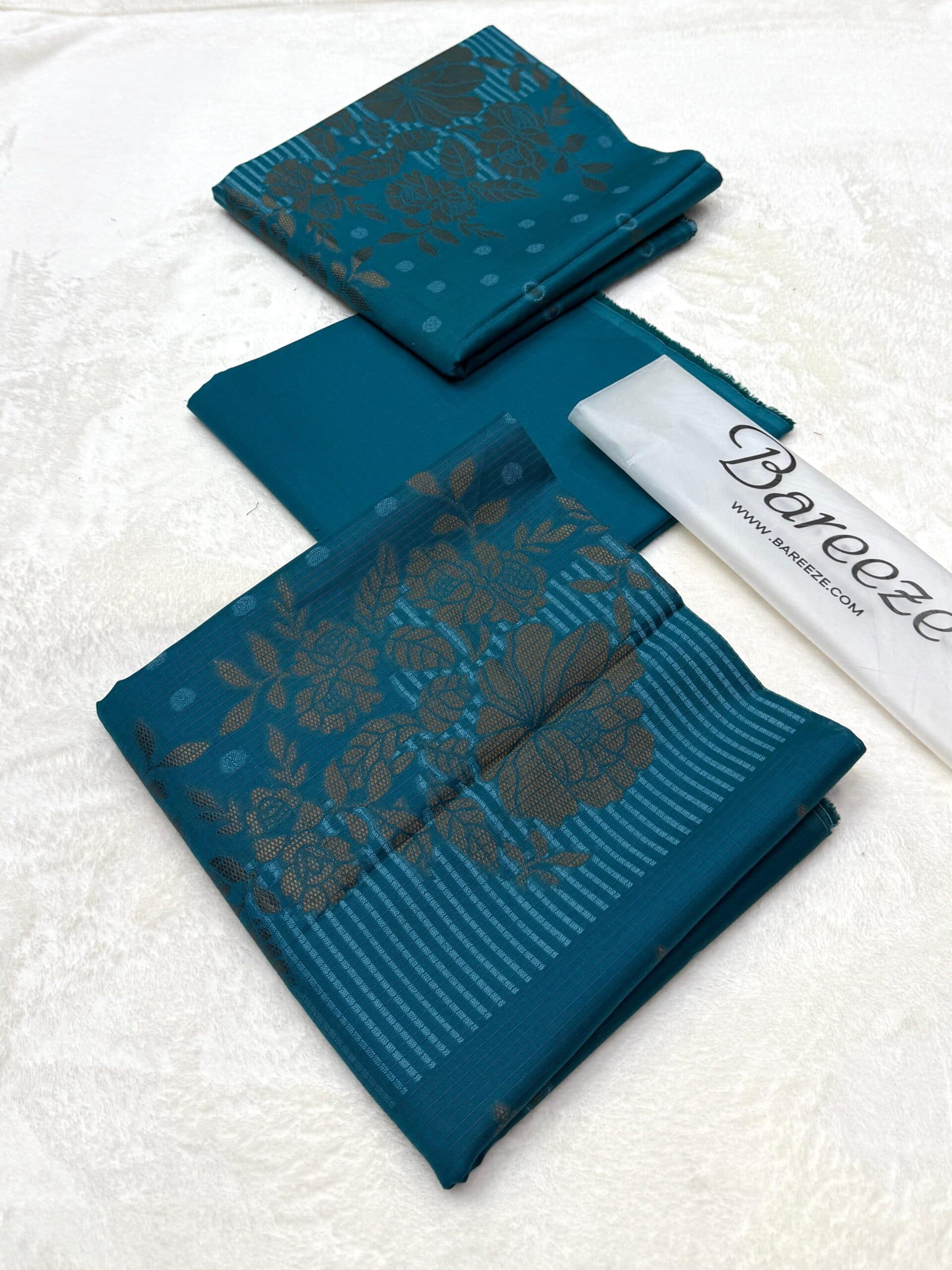 Bareeze Unstitched Embroided 3 piece Lawn Suit image 1