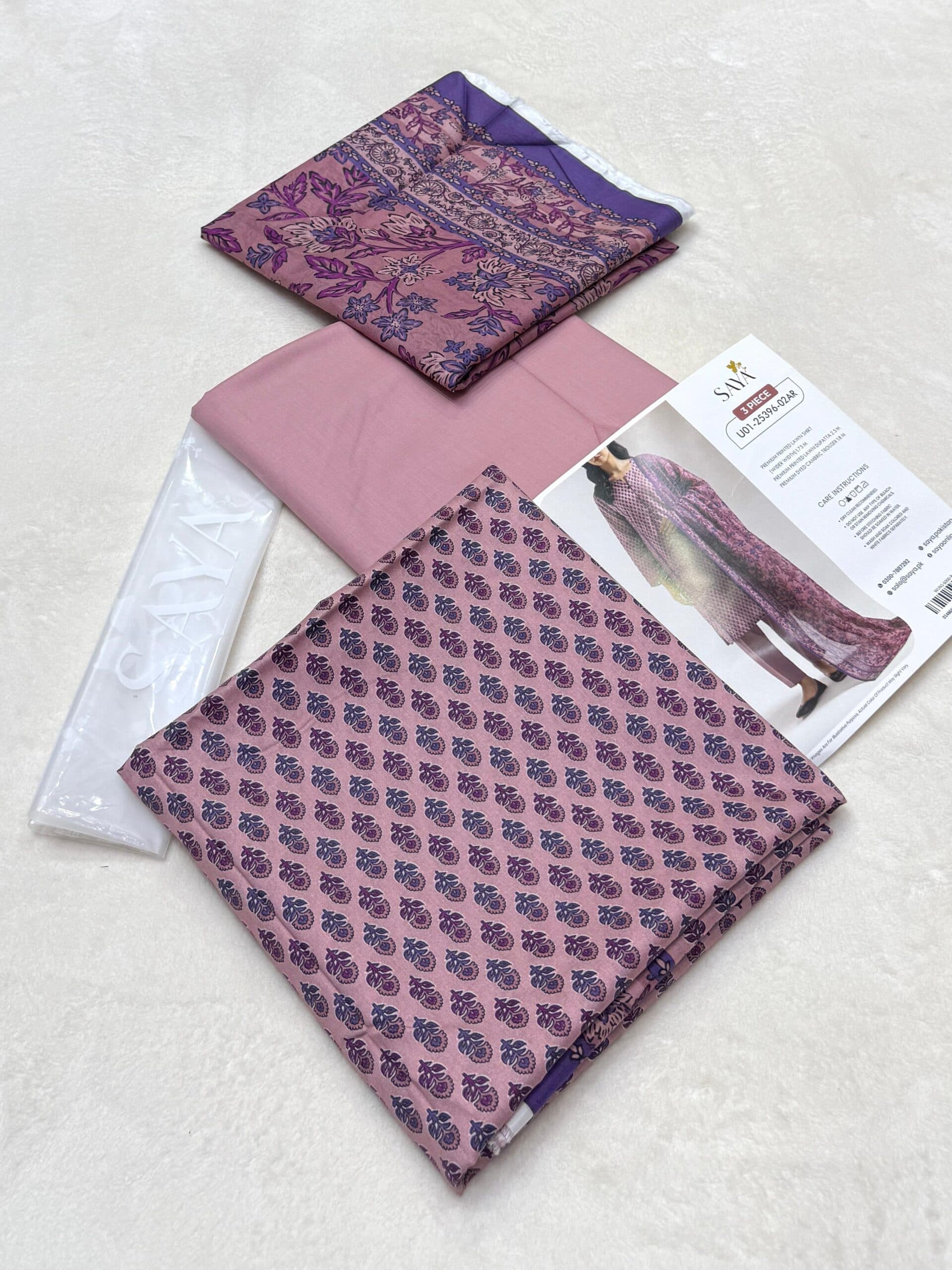 Women's Unstitched