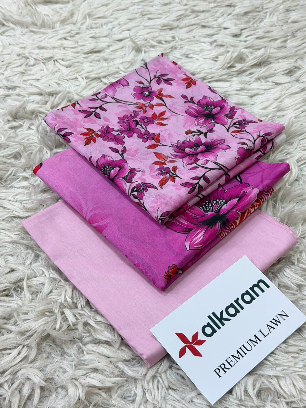 Alkaram Lawn