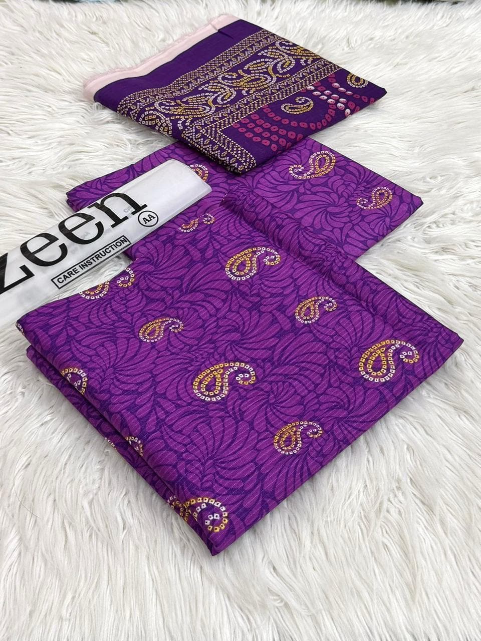 Zeen Lawn